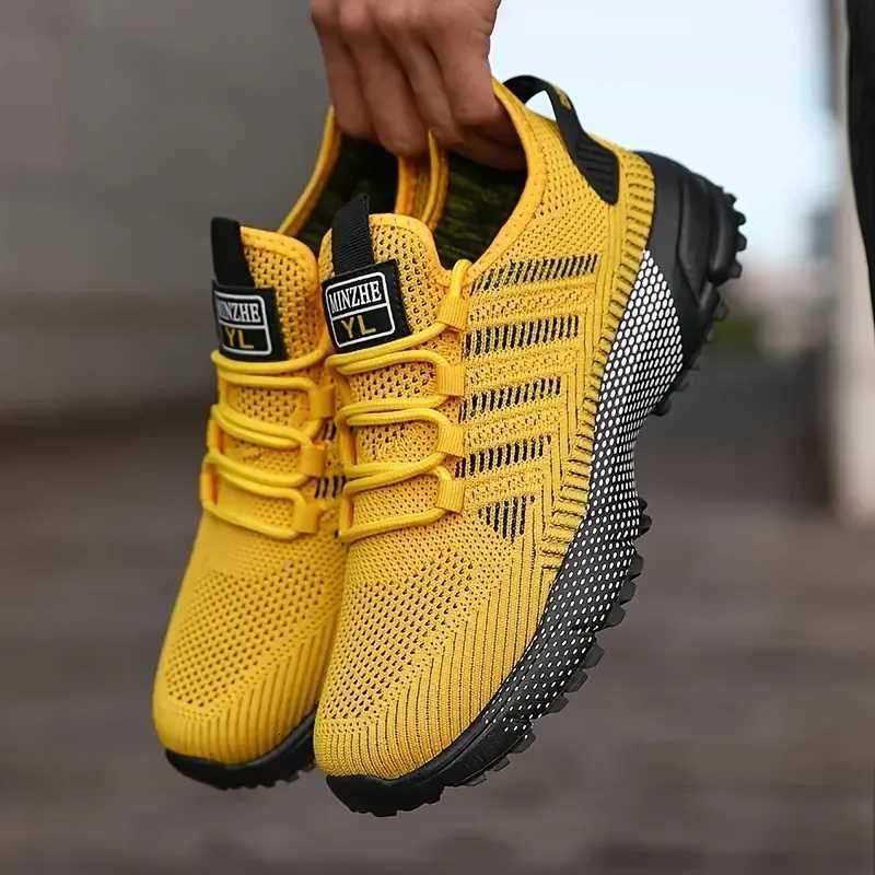2025 New Men Running Shoes Breathable Outdoor Sports Shoes Lightweight Sneakers for Men Comfortable Athletic Training Footwear Z250812