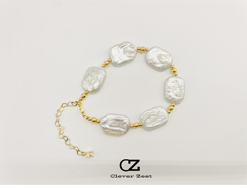 Natural freshwater baroque pearl bracelet Gold-plated craftsmanship Fashionable Bohemian style Resort style Designer handmade