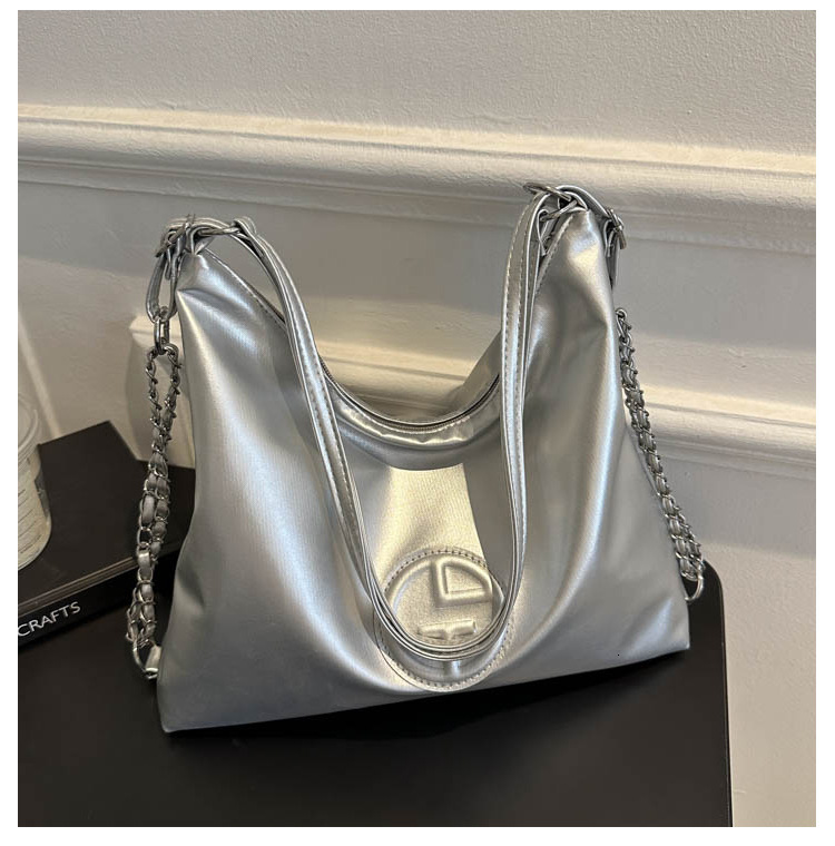 Solid Color Personality New Trend Simple Large Capacity Casual Chain Shoulder Tote Backpack Underarm Bag ddmymarket