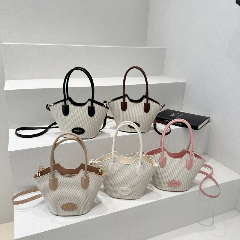 Spring Summer New Fashion Texture Large Capacity Stylish Korean Version Casual Crossbody Handbag Bucket Shoulder Bag ddmymarket
