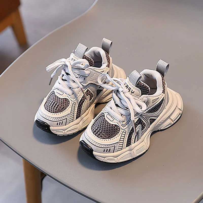 2025 New Breathable Soft Sole Student Running Shoes Spring Childrens Sports Shoes Boys Girls Lightweight Fashion Casual Shoes M250812