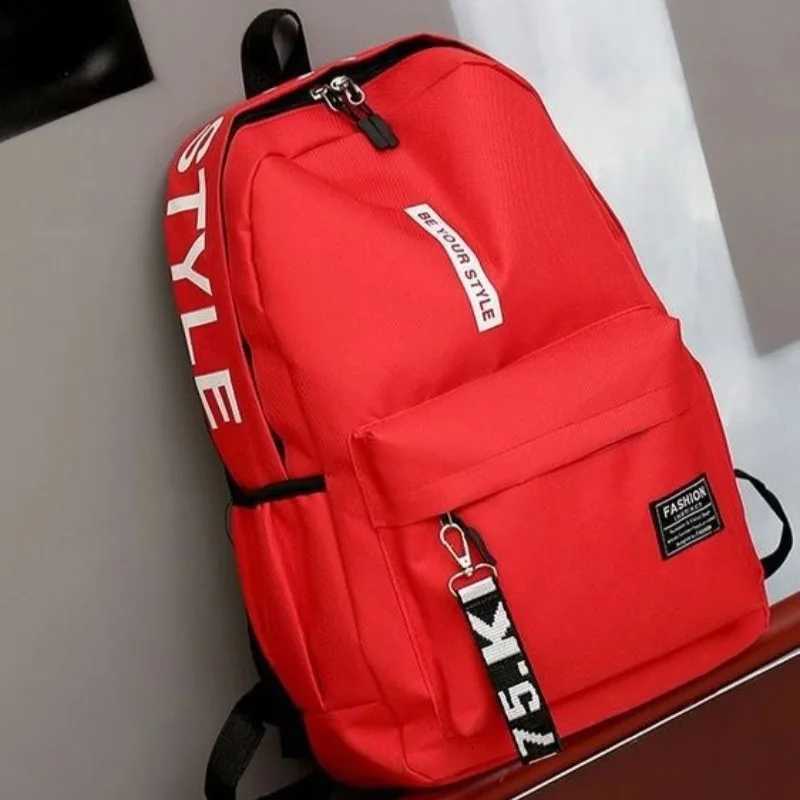 Fashion trend backpack for men and women suitable for junior high school and high school students large capacity Korean version. W250812
