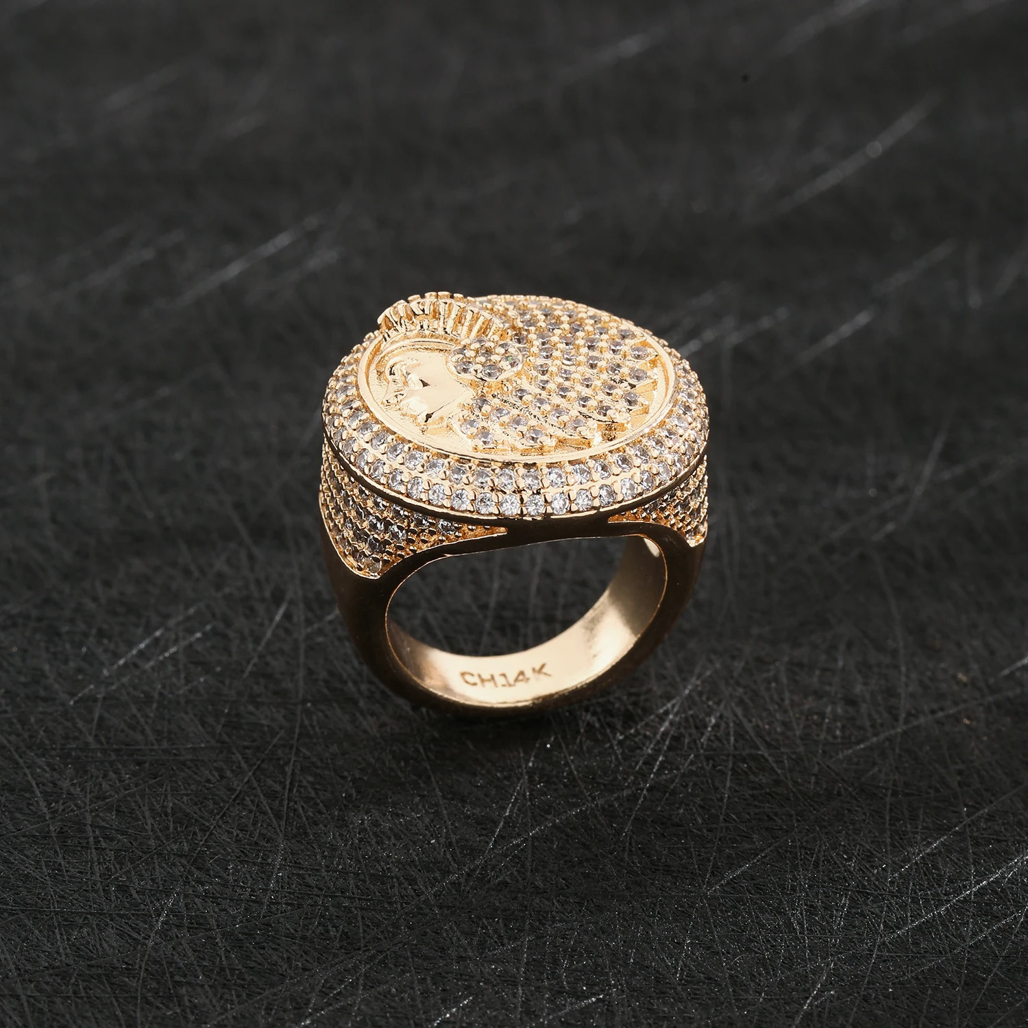 Hip Hop Flower Ring for Men and Women 14K Includes Religion Suitable for Screens Singers Trendy Round Ring for Men and Wo 250812