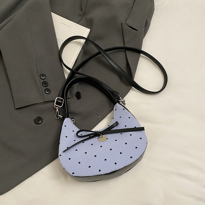 2025 Autumn New Shoulder Bag Niche Design Popular Bow bag Armpit Bag New Light Luxury Crossbody Bag Crescent Bag Autumn New Designer Bag