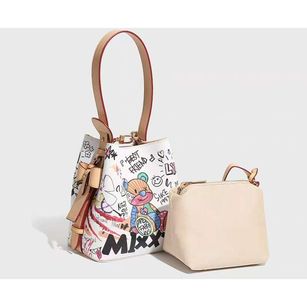 Hot Selling Designer 2Pcs Set Emed Flower Women Crossbody Handbag Shoulder Bags Fashion Composite Ladys Clutch Tote Bag Shopping Female Coin Purse Wal