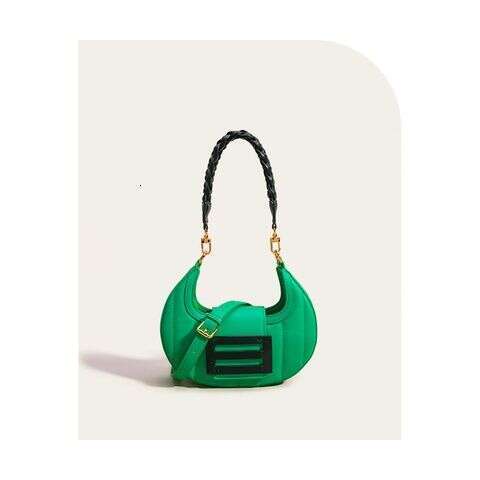 toteBag Shoulder bag ROSE NOIRE Horn Underarm Crescent Saddle Niche Design Women S New Single Crossbody Bag Trendy