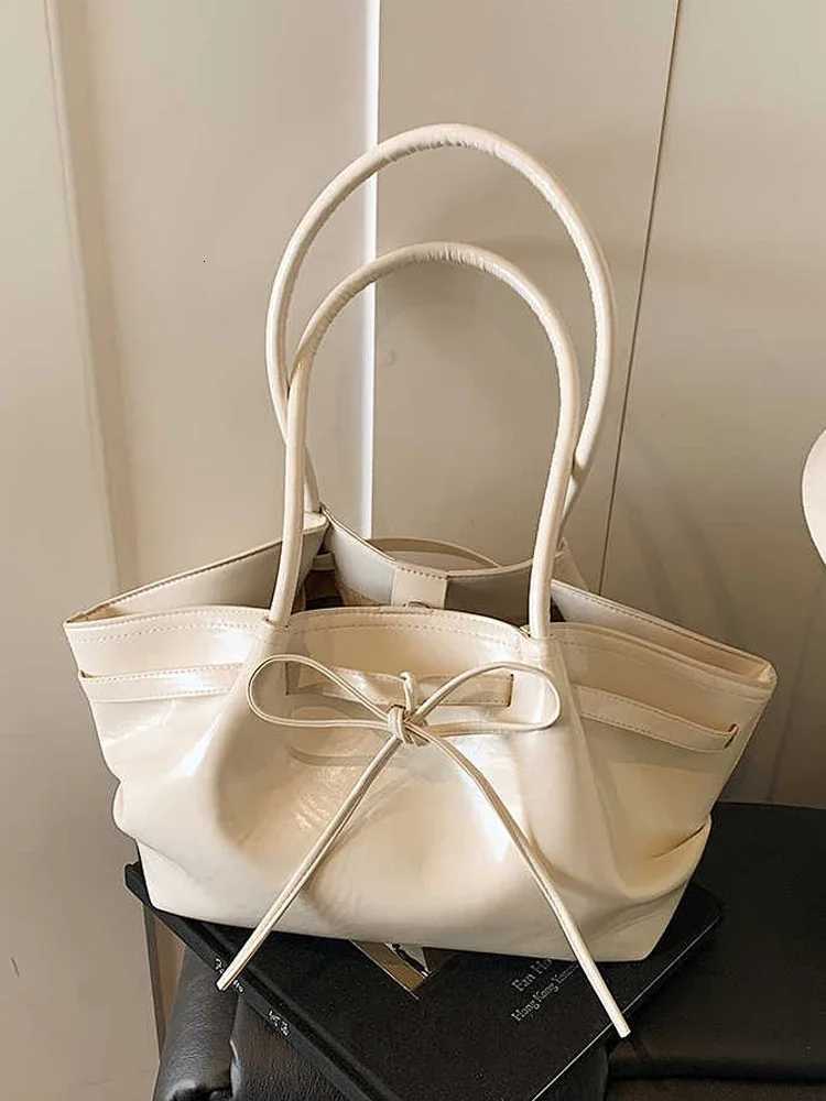 Shiny PU Handbag for Women Summer New Versatile Bow Single Shoulder Underarm Bags Korean Female Commuter Tote Bag Trend Z250812