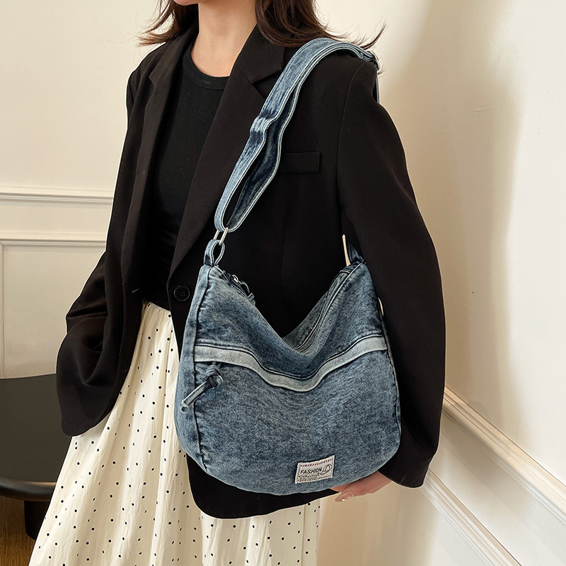 Denim Women New Fashion Wide Strap Single Shoulder Large Capacity Tote Crossbody Bag