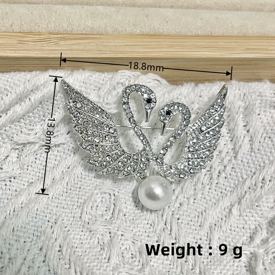 Luxury Feminine Jewelry: Opulent Embellished Feathered Pendant Charm