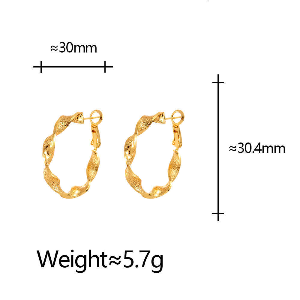 French Fashion Simple High-End Mobius Strip Personality Earrings Light Niche Temperament Versatile Ear Jewelry