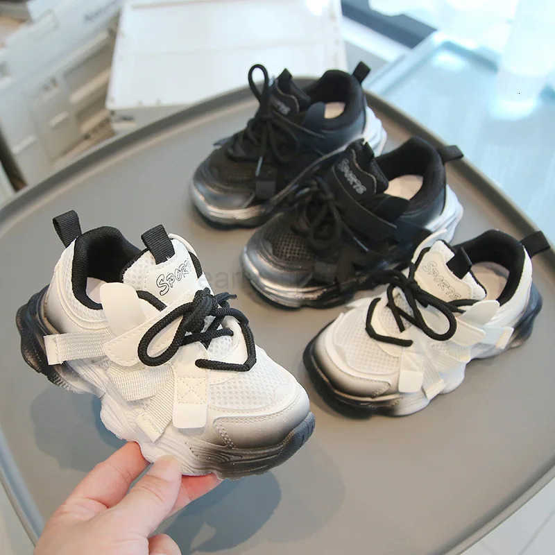 Lace Up Gradient Color Childrens Mesh Breathable Sports Shoes Round Toe Non Slip Unique Fashion Design Soft Thick Sole Shoes T250812