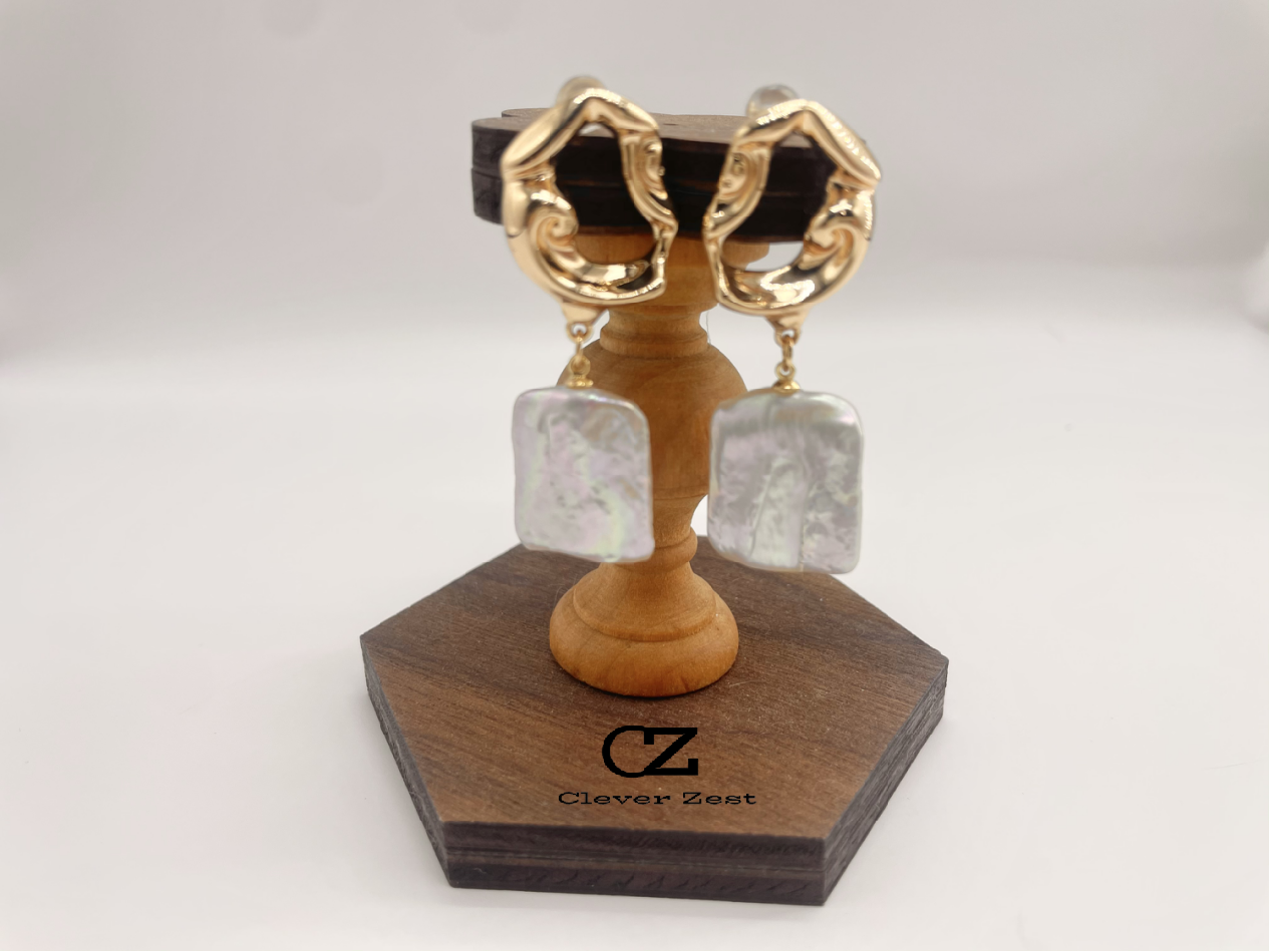 Natural freshwater baroque earrings Irregular square baroque pearls Gold-plated craftsmanship Retro elegant design Party earrings