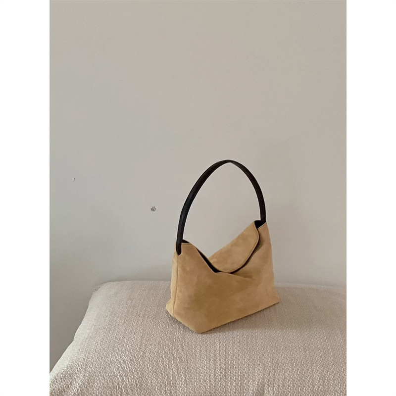 2025 Autumn New Shoulder Bag Autumn Handbag Popular New Trend Niche Retro Suede Crossbody Bag bag Autumn New Designer Bag