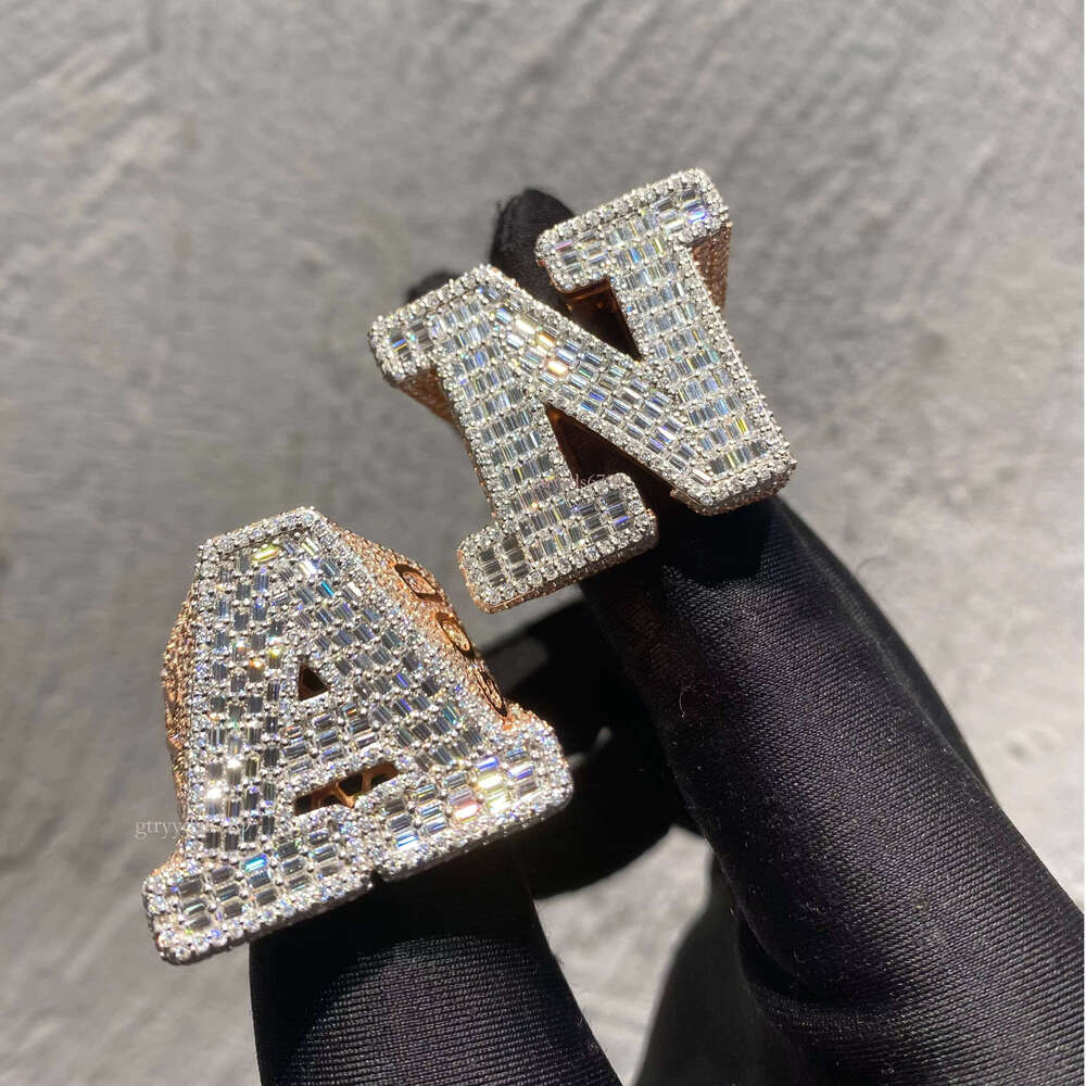 The new ring10K 14K Gold Plated Champion Rings for Men Iced Out Silver Baguette Cut Moissanite Ring