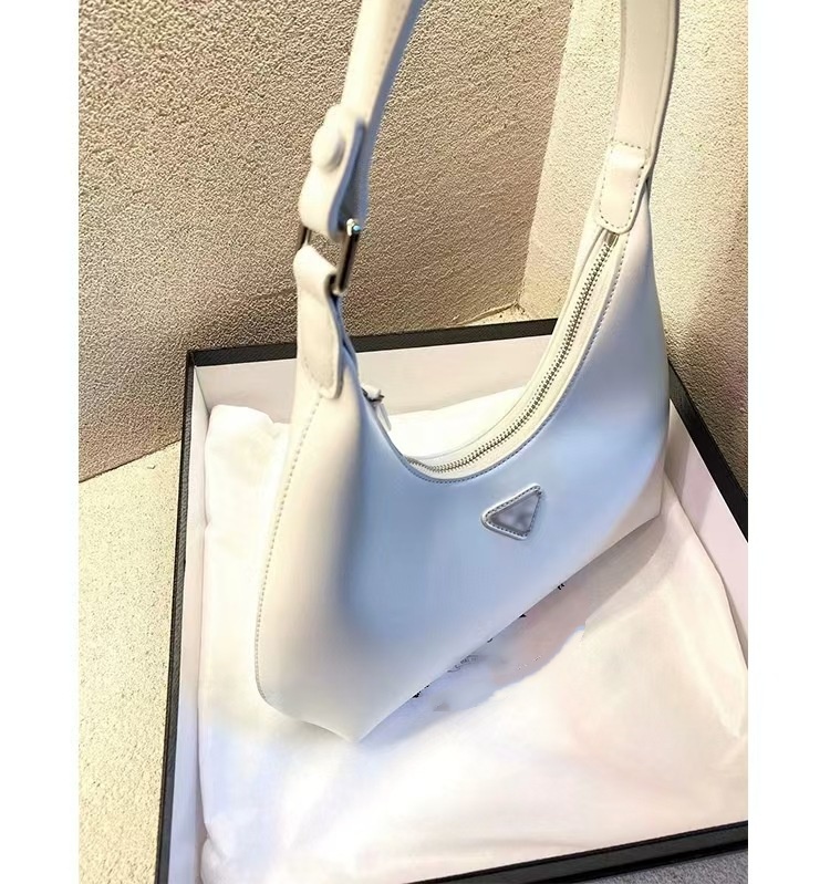 Tote Bag Fashion Handbag Armpit Bags Cowhide Leather Handbag With Shiny Surface Handheld Bags Shoulder Bag Underarm Bag 2025 Female Popular Commuter Handbags