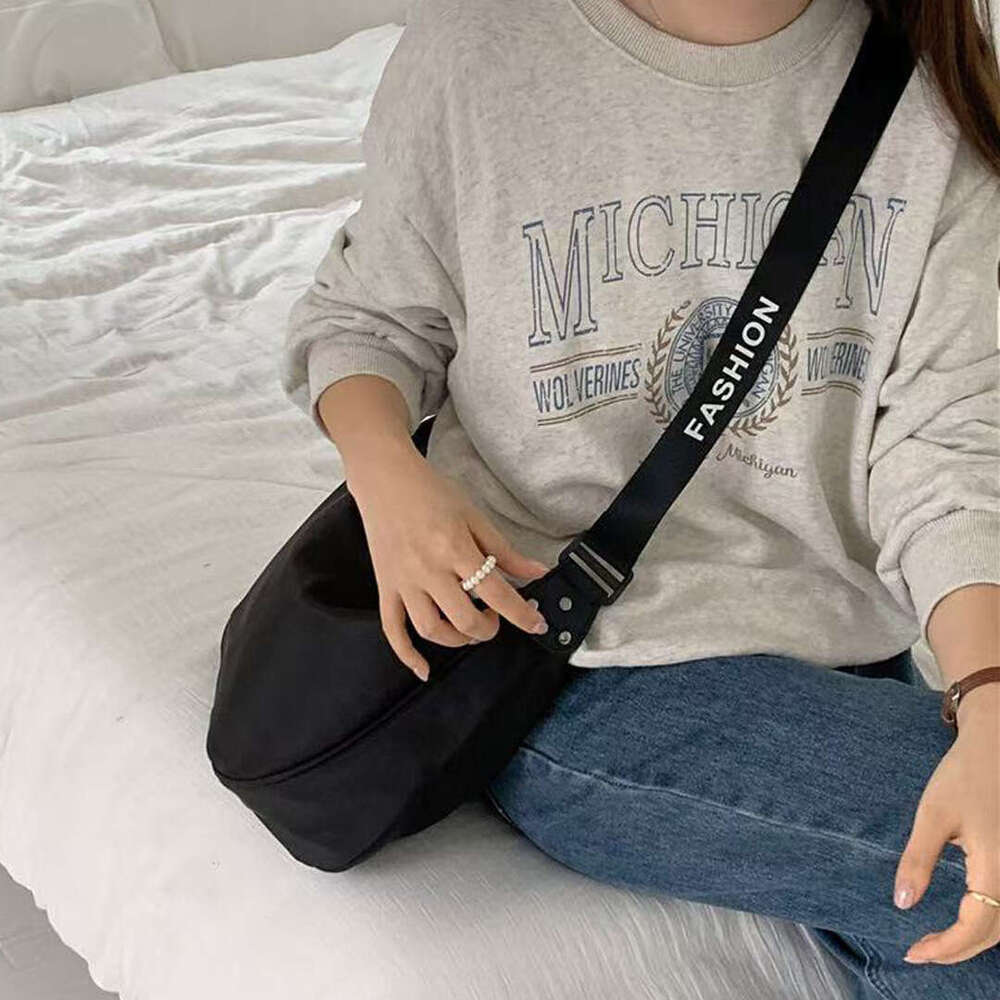 New Women's Oxford Cloth Dumpling Bag Single Shoulder Crossbody Black Wide Strap Simple Casual Large Capacity B5