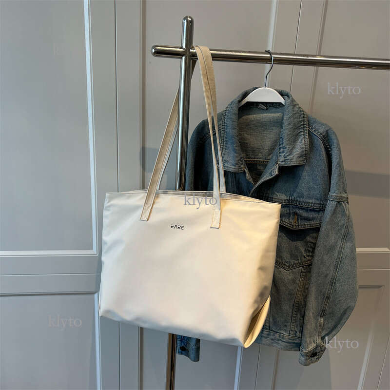 Designer Nylon tote bag Waterproof Single Shoulder Canvas Commuter for Women Capacity Summer Work Tote Handheld Large Bags