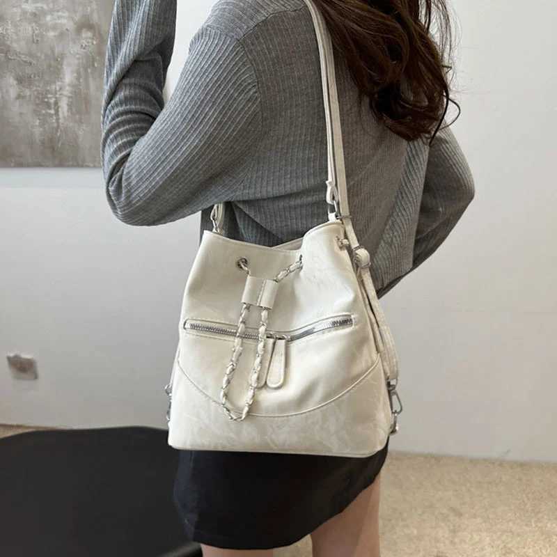 Ripple Chain Womens Shoulder Bag 2024 Backpack Tote Multi Shoulder Bucket Bag Y250811