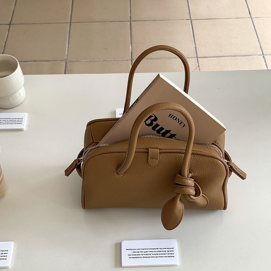 2025 New Handbag Designer Commuting High end Boston Bag