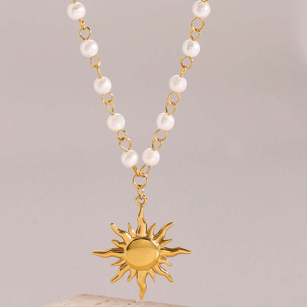 Stainless Pearl Necklace High-End Ins Designer Collarbone Jewelry Chain Titanium Steel Jewelry Suower Pendant Choker