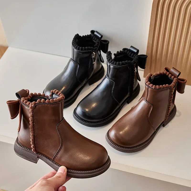 Tsute Pompom PU Leather Kids Ankle Boots Super Warm Velvet Winter Shoes Girl Low Heel Fashion Butterfly-Knot Student Shoes G10234 XJ250812