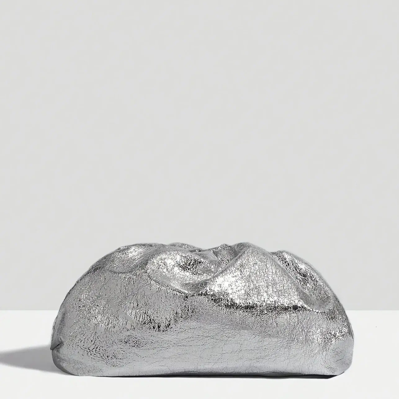 Women Metalic Clutch and Grab Bag in Silver and Gold Color Suitable for Wedding Party Christmas Valentines Day and Dinner 250809