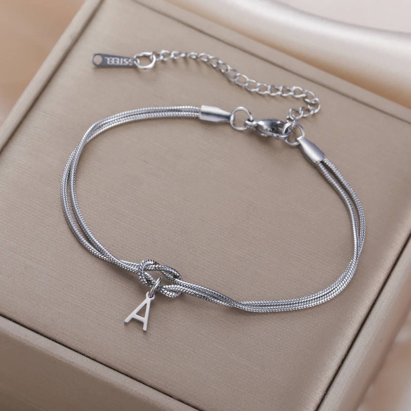 Skyrim Men's and Women's Initial A-Z Pendant Bracelet Stainless Steel Fashion Snake Chain Jewelry Couple Party Gift Wholesale
