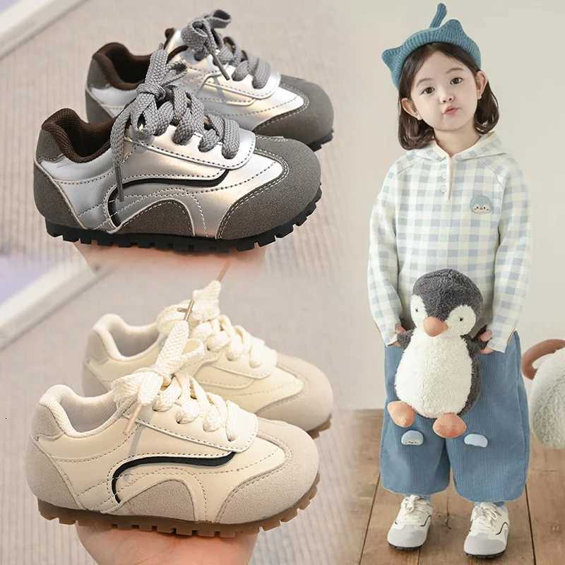 2025 Autumn New Baby Sneakers Soft Sole Walking Shoes Breathable Boys Shoes Fashion Girls Shoes Versatile Girls Sports Shoes M250812