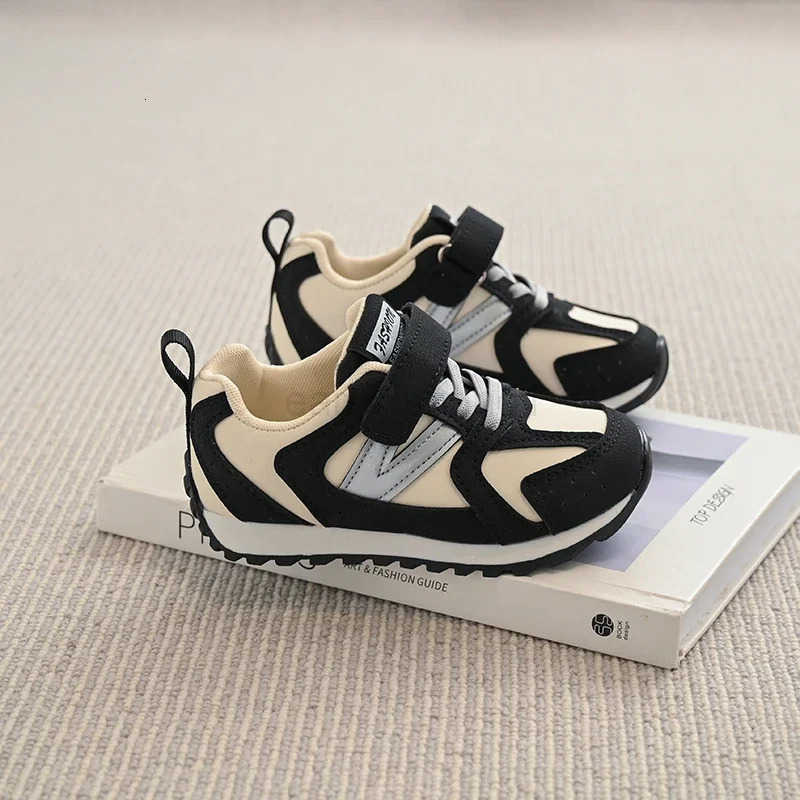 Kids Casual Shoes for Boys Girls 2025 Autumn Non-slip Toddler Athletic Sports Shoe Versatile Chic Comfort School White Sneakers T250812