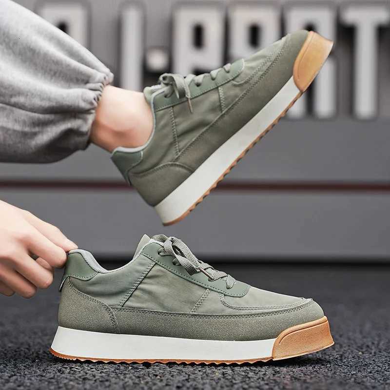 2023 Casual Sneaker Loafers Platform Sports Shoes Male Sneakers Shoes for Men Spring and Autumn Wear-resistant Sports and Leisure Z250812