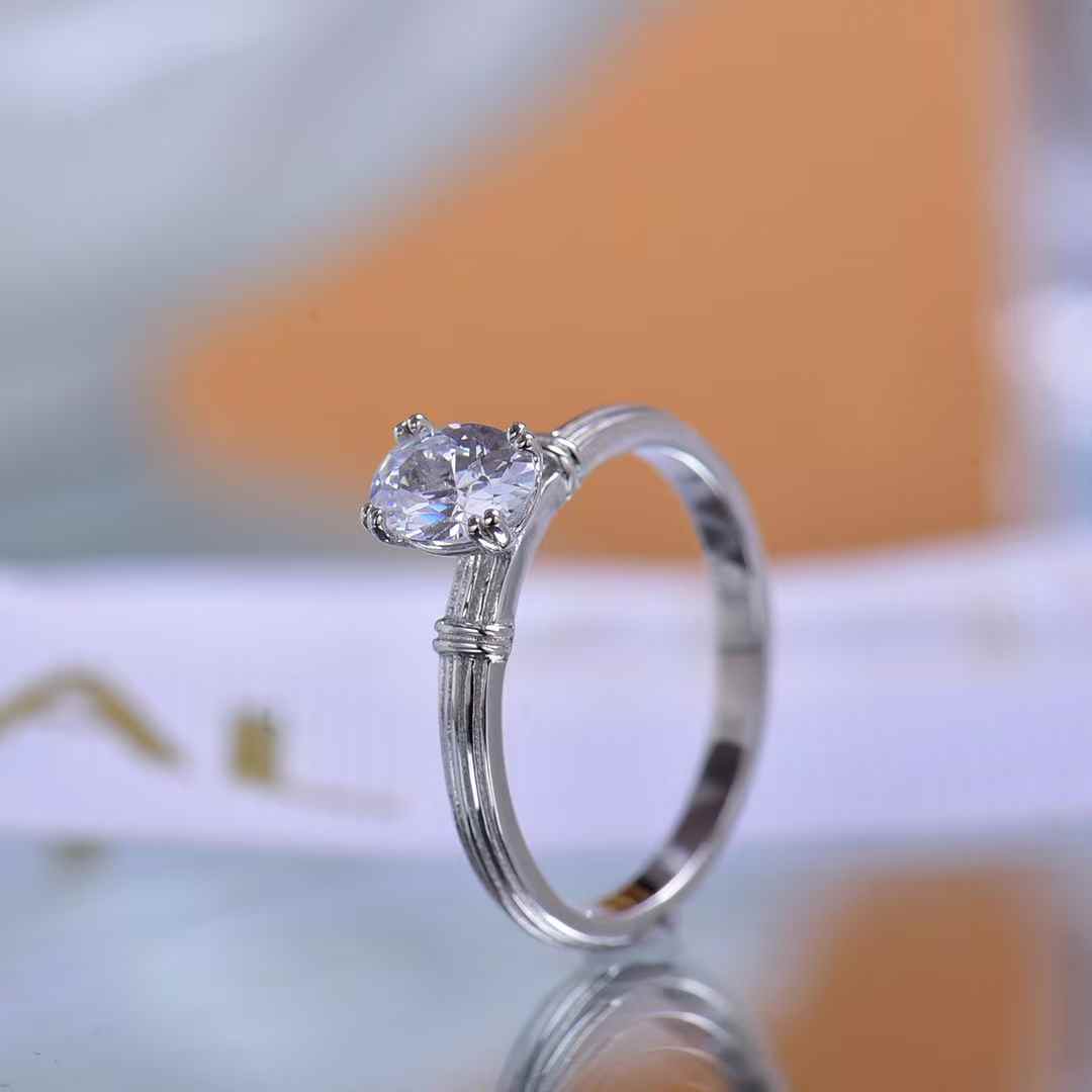 Oval Moissanite Solitaire Ring in Silver Sparkling Engagement Daily Elegance Jewelry for Women Ideal for Proposals Anniversaries Timeless Style
