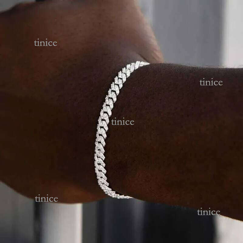 Designer Chain bracelet for women men White Gold Sterling Moissanite Cuban Link pendant Iced Out Shining Jewelry