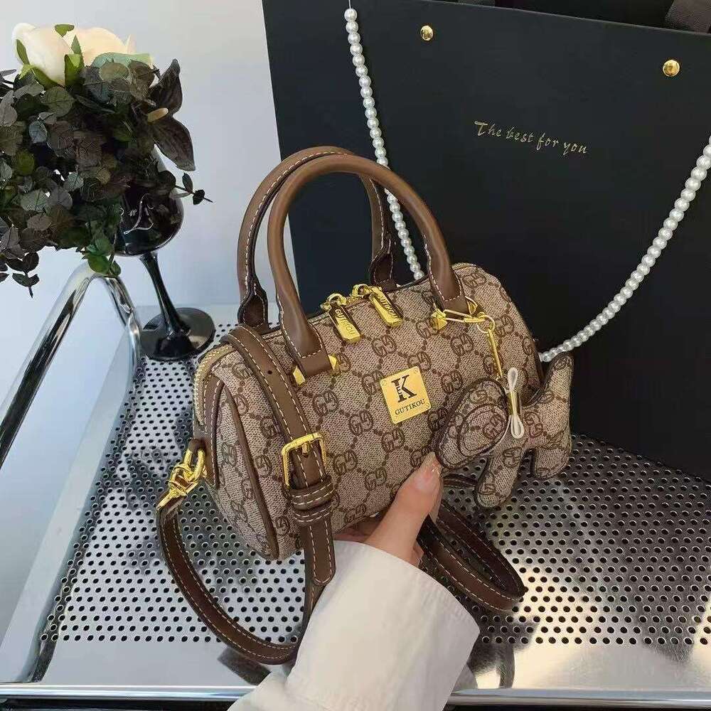 DHessentials 2025 Small Puffy Boston Bag, Luxe PVC Tote for Women, Soft Structured Shoulder Crossbody Bag, Trendy Pillow Purse