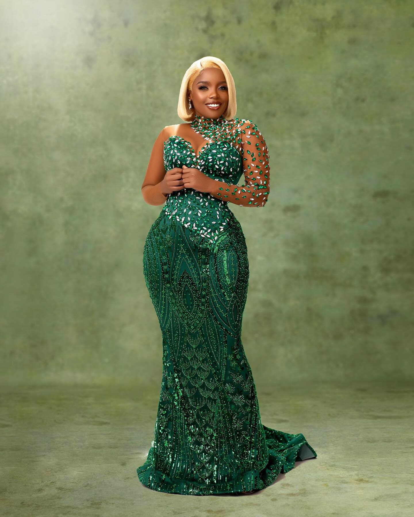 Mermaid Green Plus Size Prom Dress 2025 Evening Dresses For Special Occasions High Neck Beaded Pearls Illusion Long Sleeves Birthday Second Reception 