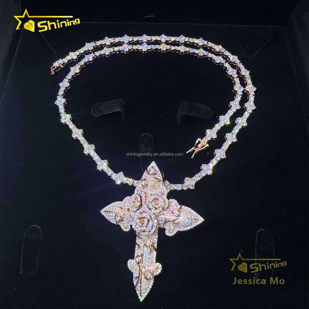 Bulk Stock Hip Hop Stylish Rapper Jewelry D VVS1 Moissanite Dia S Sier Gold Iced Out Man Rose Flower Cross Pendant