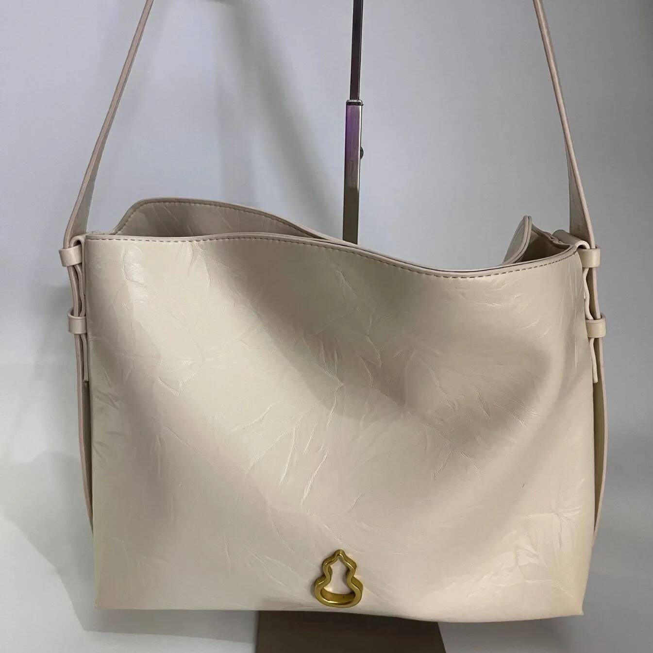 BAMPO 2025 New Small Hobo Tote Fashionable Single-Shoulder Crossbody Underarm Bag for Women