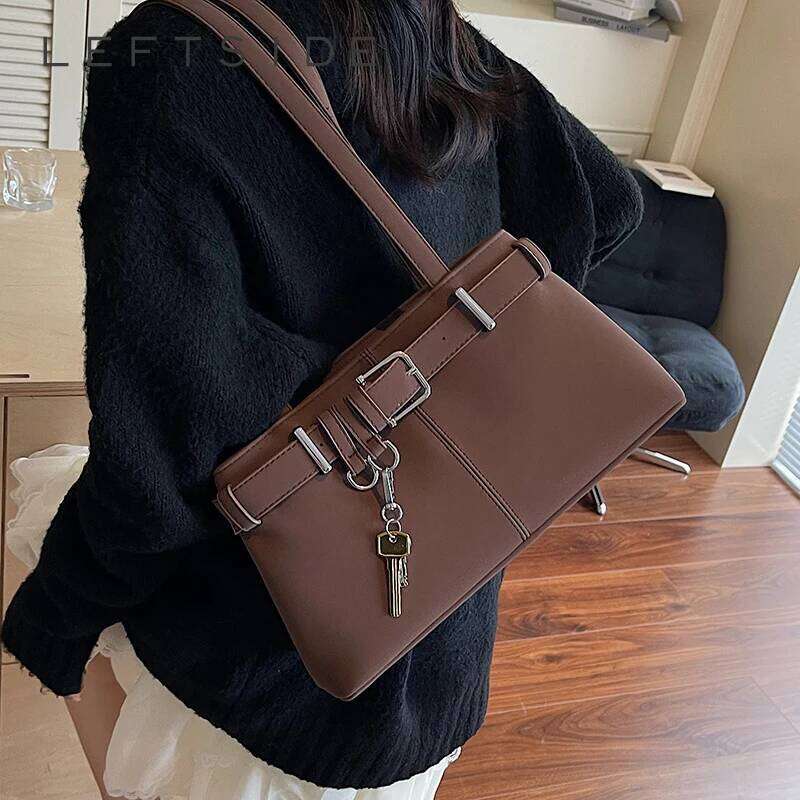 LEFTSIDE Women's Lazy Faux Suede Shoulder 2025 Winter New Y2K Retro Tote Bag Brand Designer Handbags and PursesFashion designer's style