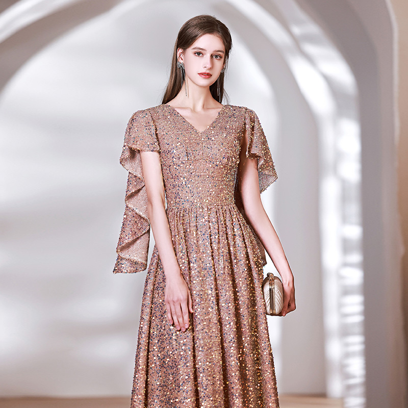 Elegant Haute Couture Evening Gown - Designer Cut & Tailored Fit For Special Occasions