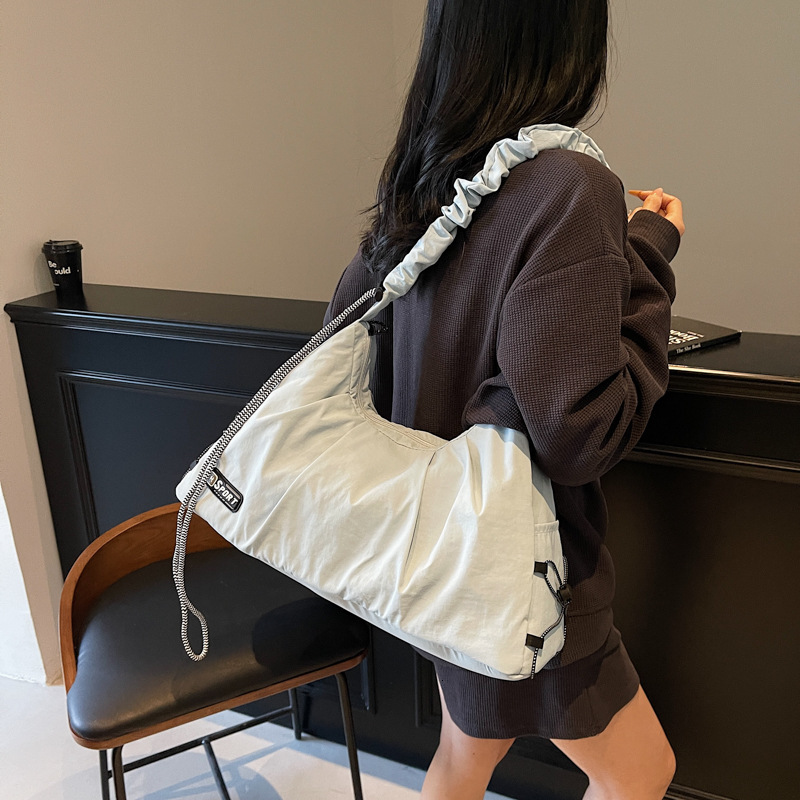 Minimalist Art Style Women's Summer New Trend Korean Pleated Tote Versatile Large Capacity Bag