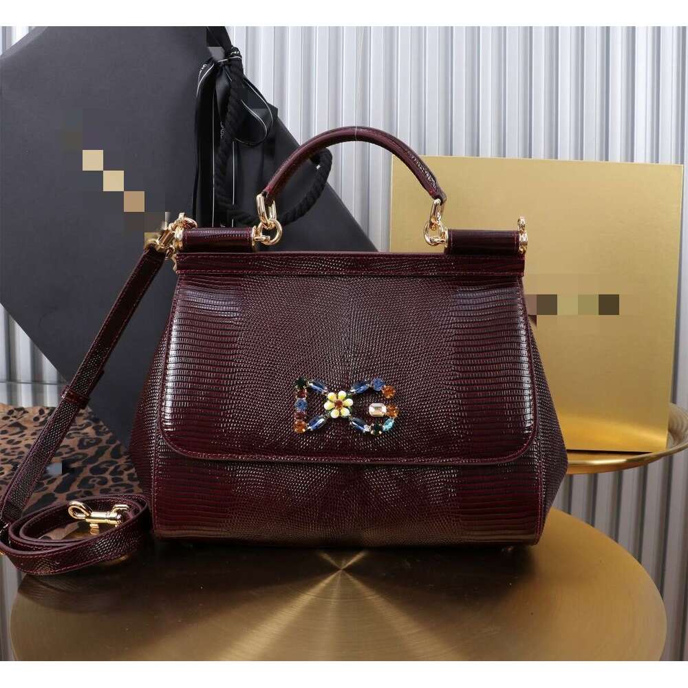 Spring New Fashion High-end Single Shoulder Crossbody Bag Gold Silver Handbag