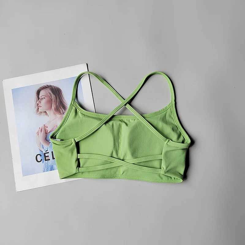 Solid Color Soft High Strength Women Fitness Bra Tight Sport Top Gym Top Training Gym Underwear Tight With Chest Pad Suit Z250812