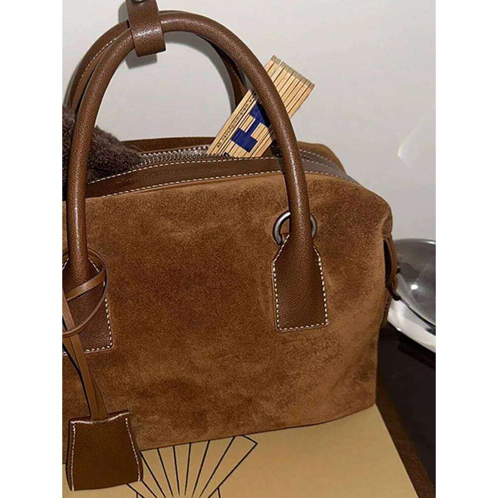 Suede Boston Women's New 2025 Commuter Handbag Crossbody Bowling Bag Modern Neutral Sle Zipper Closure Casual Scene