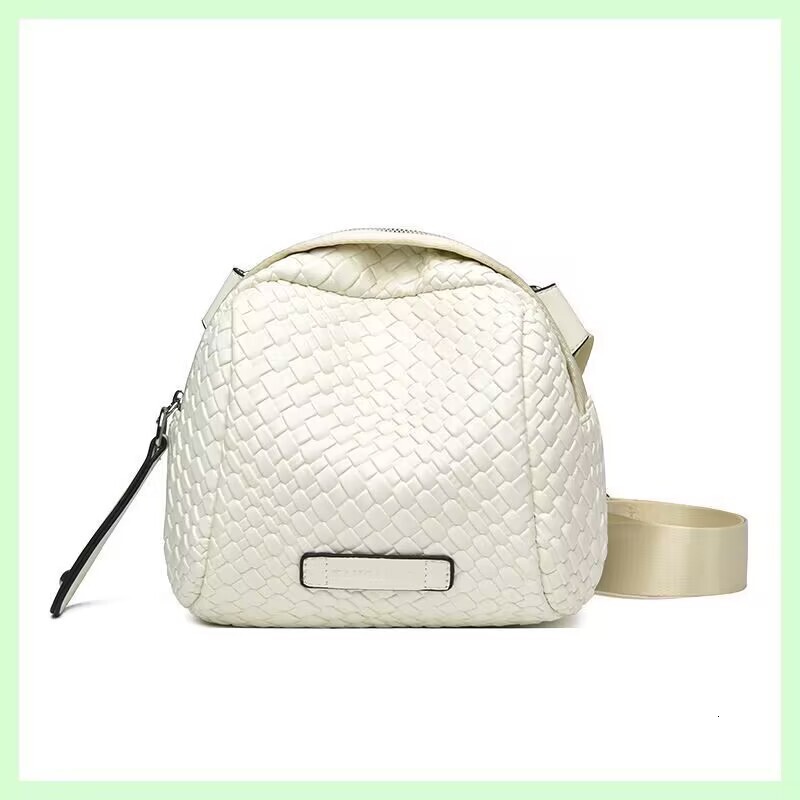 Luxury Bag Designer Bag Tote Bag 2025 Hot Fashion Versatile Light Luxury Women's Single Shoulder Crossbody Casual Simple Black Small Bag Shell Ba