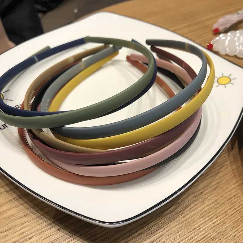 Fashion Wen Solid Band Bezel for Hair Plastic Hair Bands Hair Hoop Girls Simple Scrub Bands Hairband Hair Accessories X250812