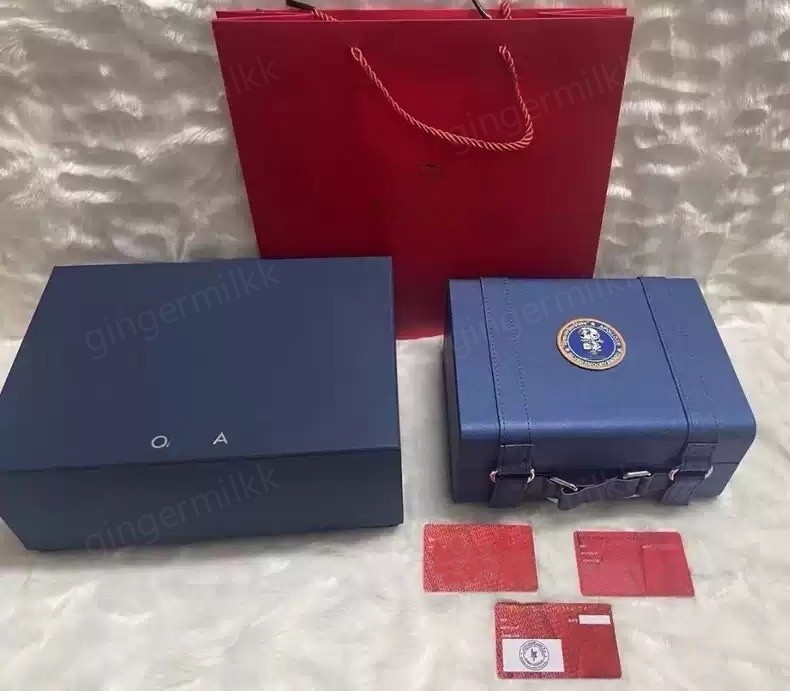 Watch Boxes Designer Genuine Cowhide Leather Blue Color Watch Cases Packaging Storage Display Cases With Labor And Certificate