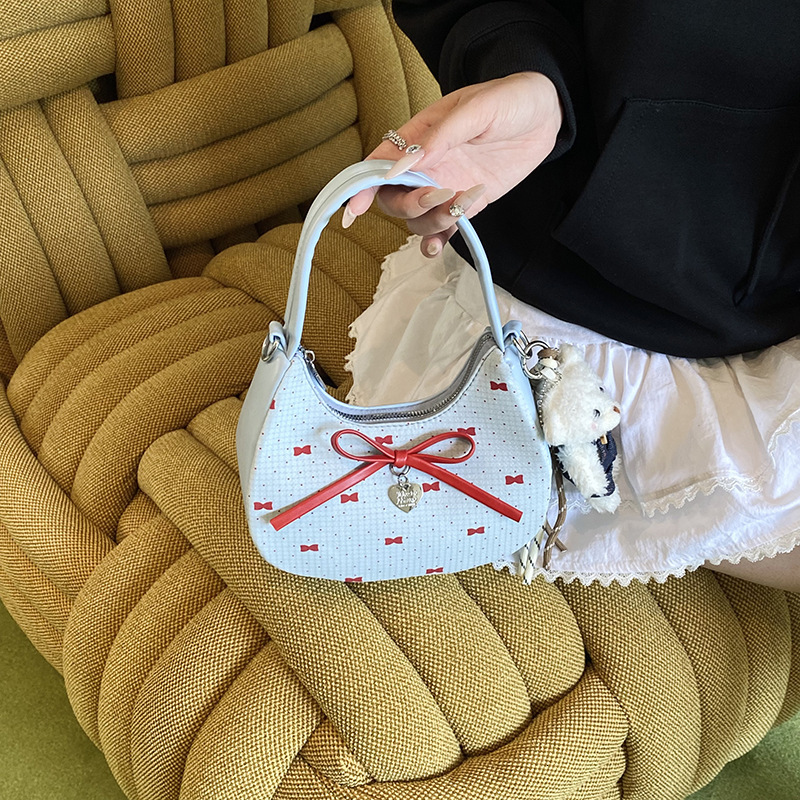 2025 Autumn New Shoulder Bag Niche Design Popular Bow bag Armpit Bag New Light Luxury Crossbody Bag Crescent Bag Autumn New Designer Bag