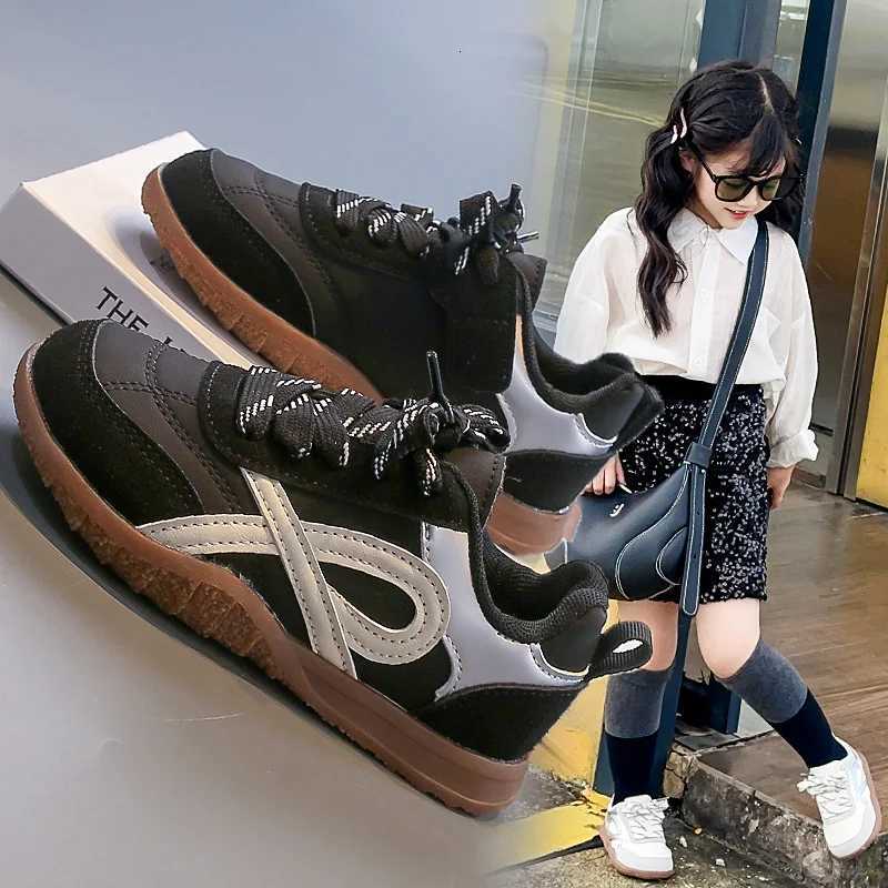 2025 Spring and Autumn New Soft Soled Lightweight Training Shoes for Boys Casual Sports Shoes and Non-Slip Running Shoes for Girls M250812