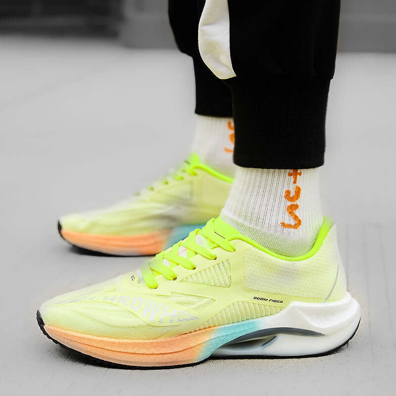 High-Quality Ultra-Light 20 Running Men with Popcorn Outsole Shock Free shipping Absorption Sports Shoes for Students