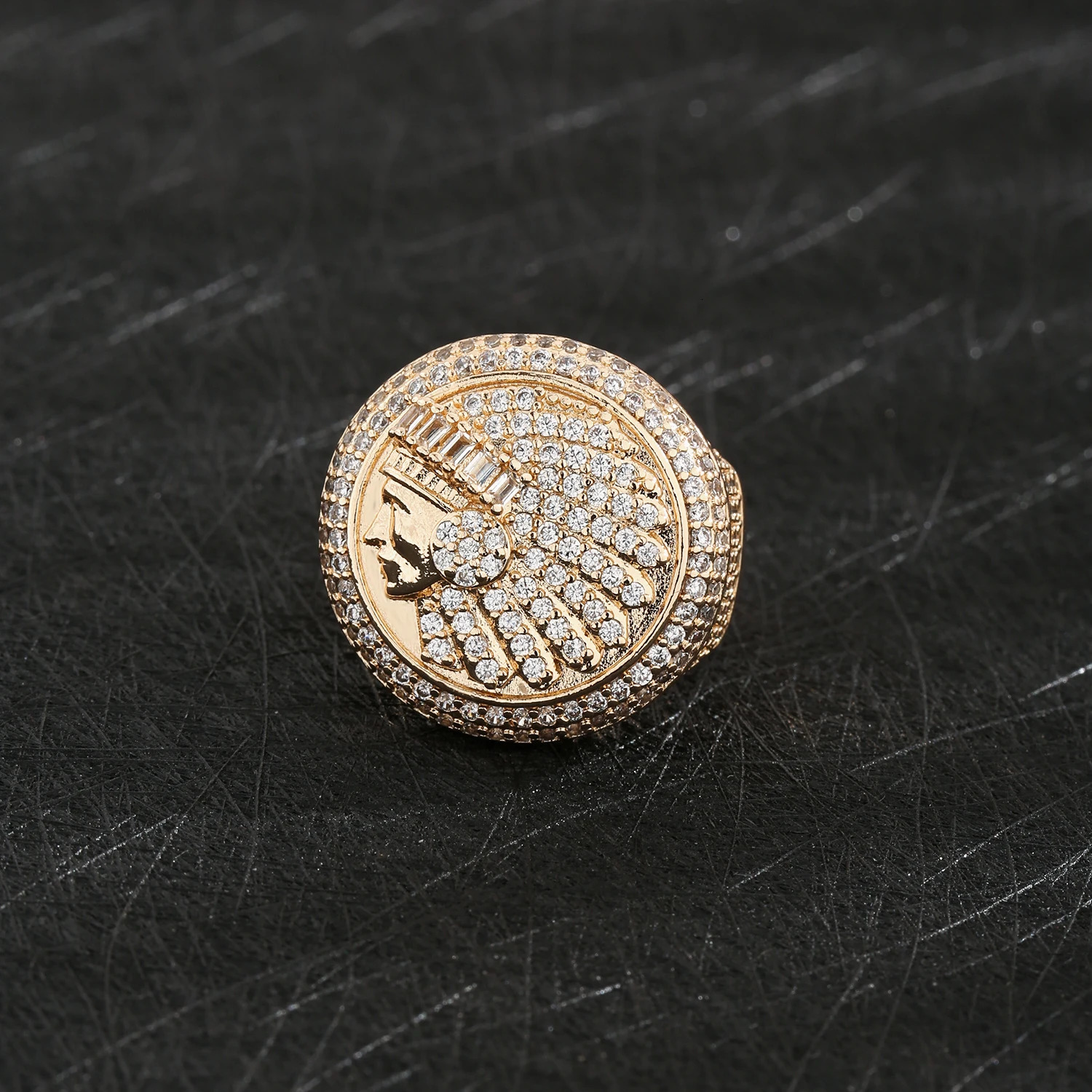 Hip Hop Flower Ring for Men and Women 14K Includes Religion Suitable for Screens Singers Trendy Round Ring for Men and Wo 250812