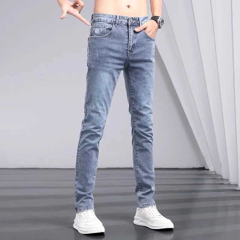 2025 Summer Light-colored Jeans Mens Trendy Brand Youth Slim-fit Elastic Pants Korean Long Pants Streetwear Mens Pants X250812